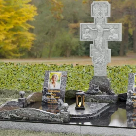 Памятник П127